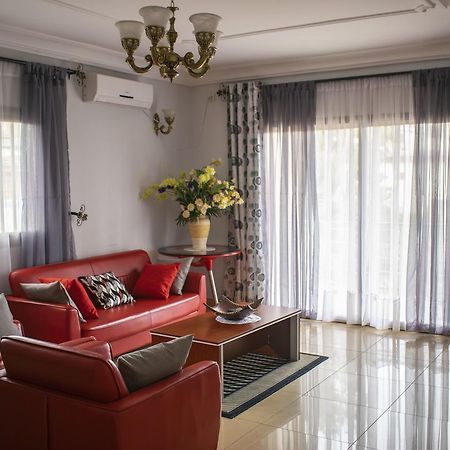 Yaoundé Toundalia Residence מראה חיצוני תמונה