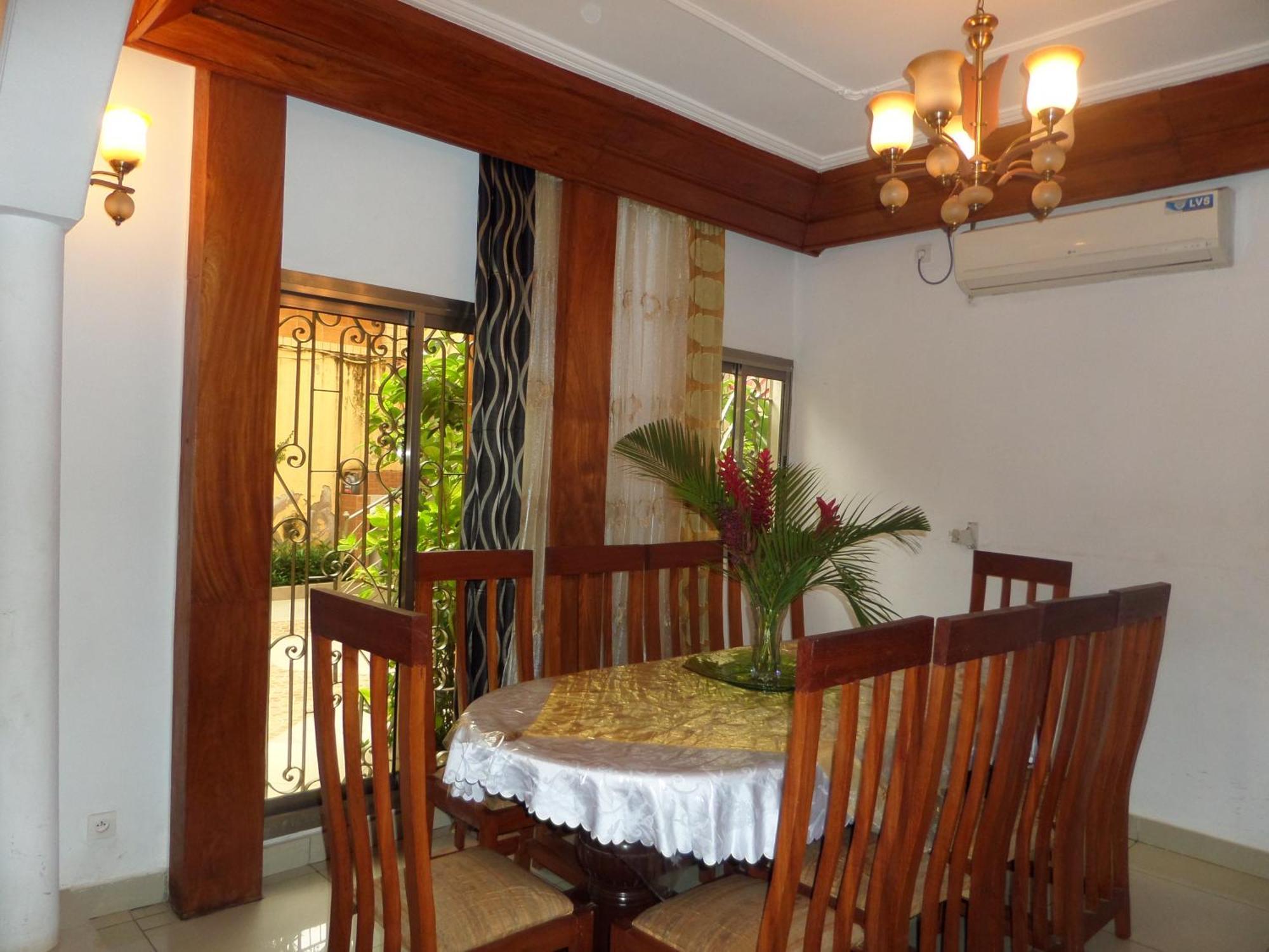 Yaoundé Toundalia Residence מראה חיצוני תמונה