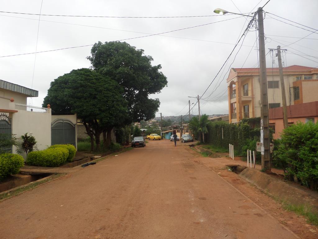 Yaoundé Toundalia Residence מראה חיצוני תמונה