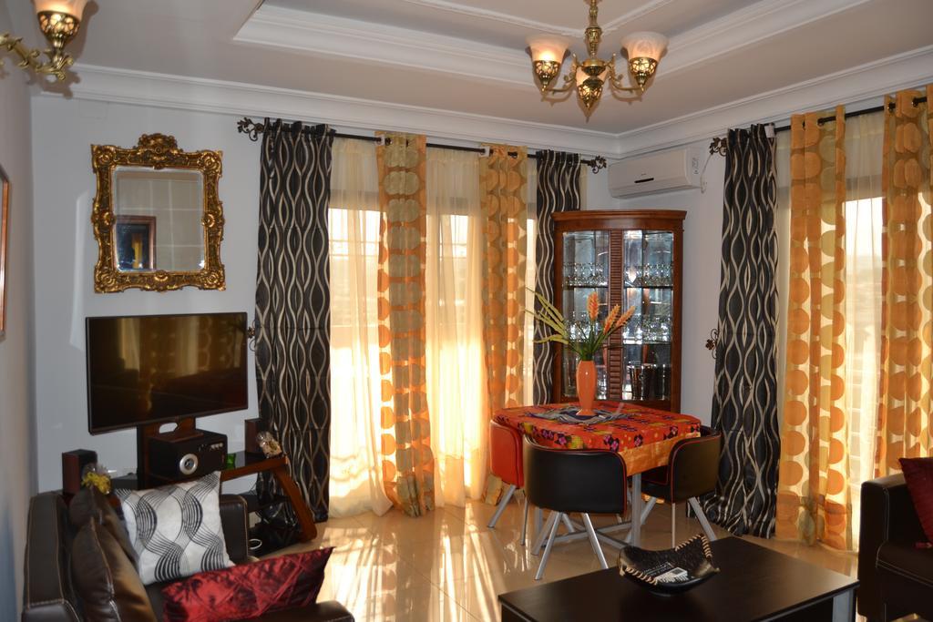 Yaoundé Toundalia Residence מראה חיצוני תמונה