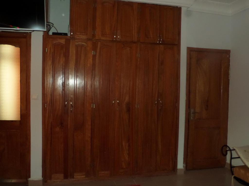 Yaoundé Toundalia Residence מראה חיצוני תמונה