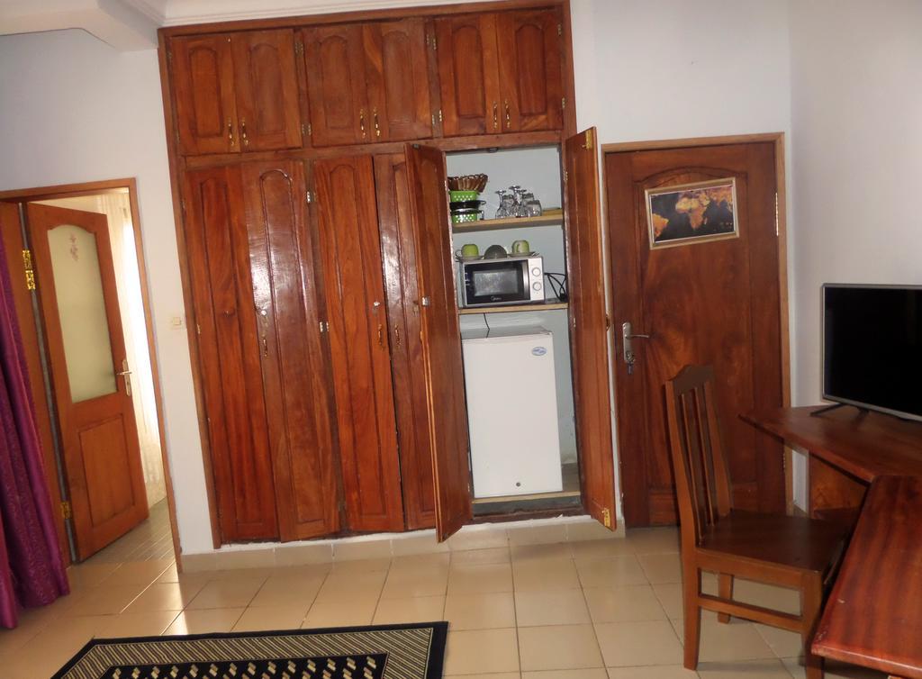 Yaoundé Toundalia Residence חדר תמונה