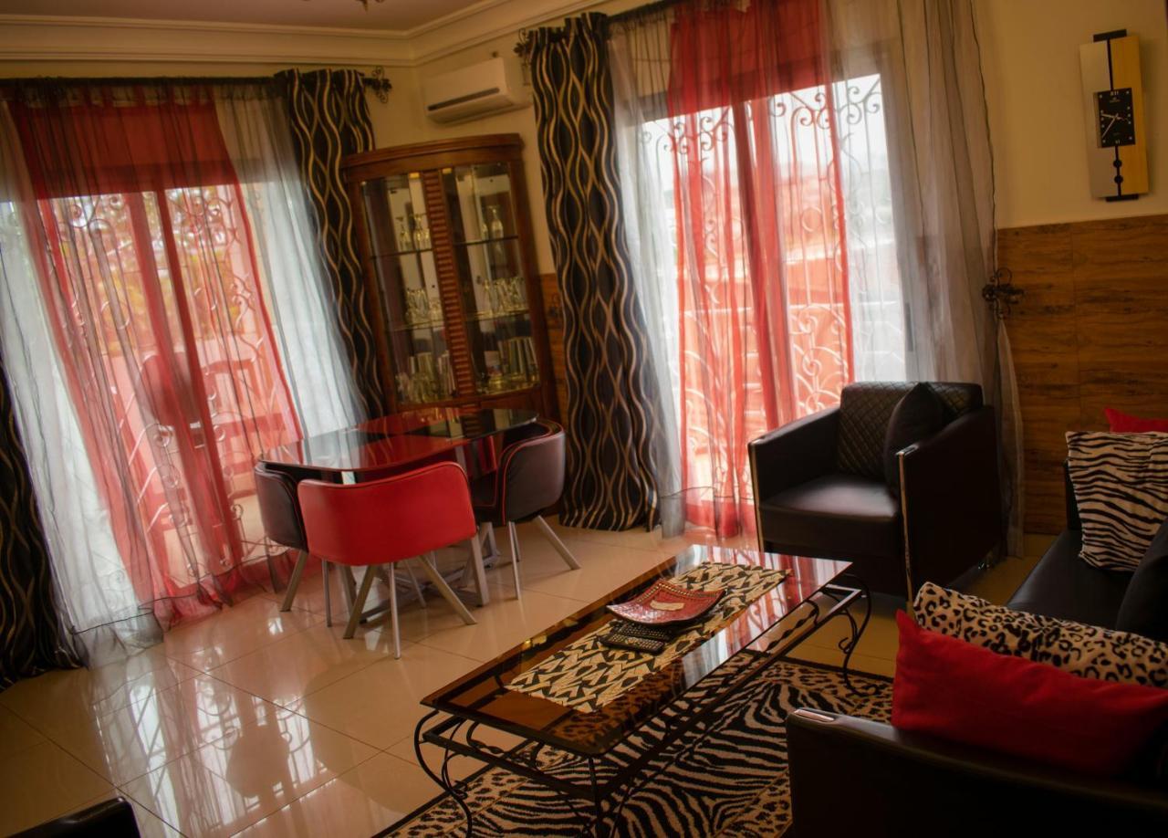 Yaoundé Toundalia Residence מראה חיצוני תמונה